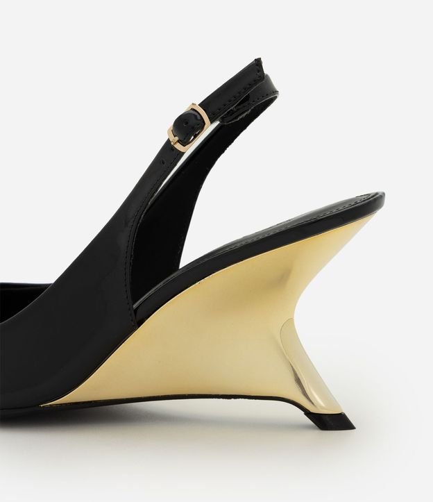 Zapato Slingback en PU con Salto Anabela Cromado 3