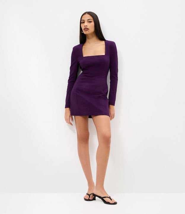 Vestido Corto Manga Larga en Bengalina con Hombreras