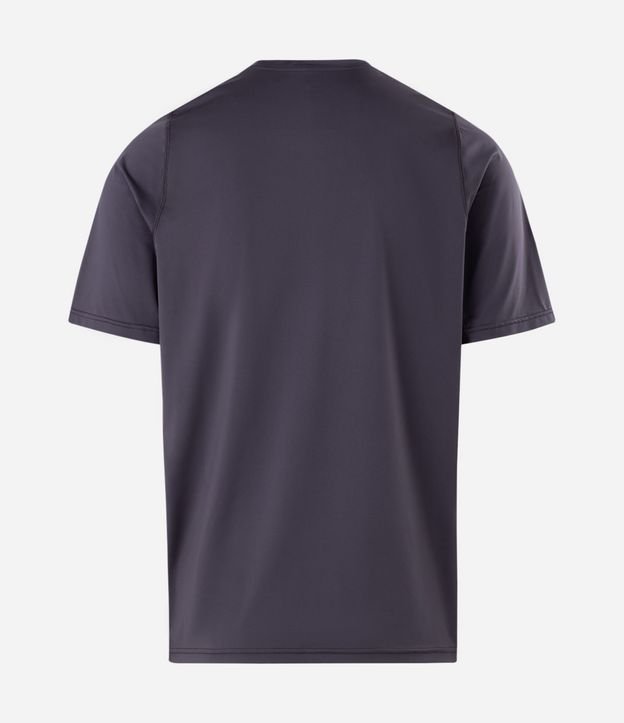 Remera Dry con Recortes Deportivos 6