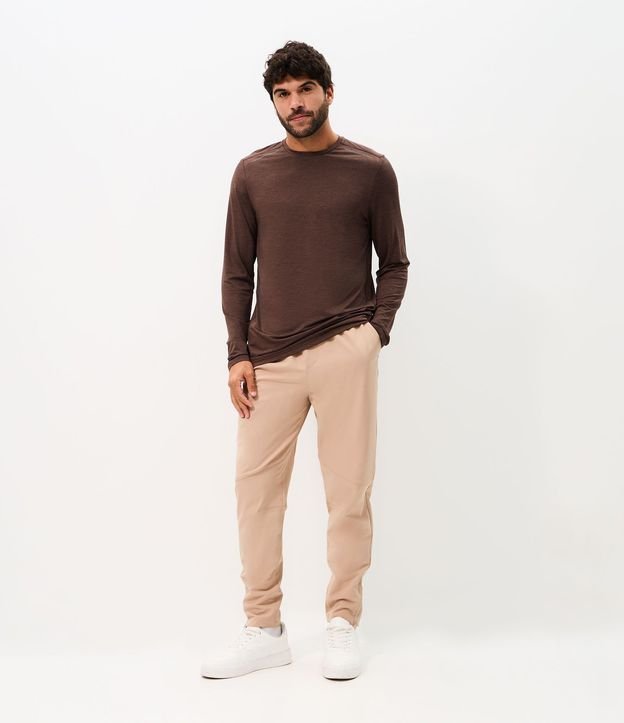 Pantalón Deportiva con Recortes y Cordón 2
