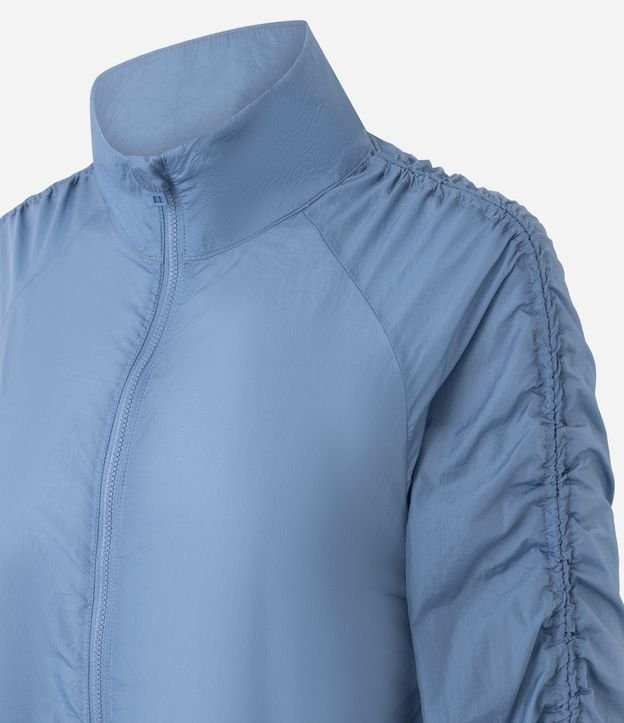 Campera Parka Deportiva con Fruncido Lateral 2