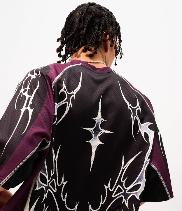 Remera Mesh Oversized con Estampa Tribal 3