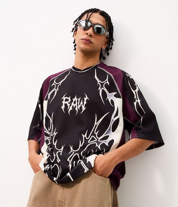 Remera Mesh Oversized con Estampa Tribal 4
