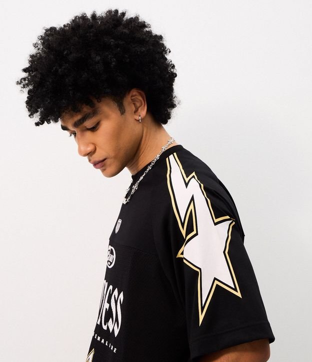 Remera Mesh Oversized con Estrellas en los Hombros 4