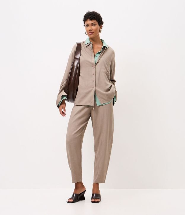 Camisa Oversized en Viscolino con Puños Ajustados 2
