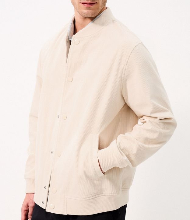 Campera Bomber en Terciopelo con Botones Forrados 3