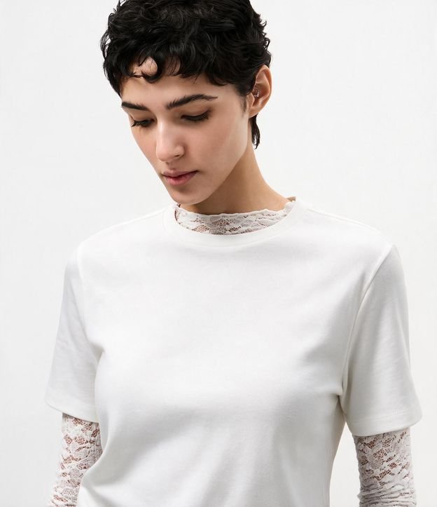 Blusa Básica con Manga Corta y Cuello Redondo