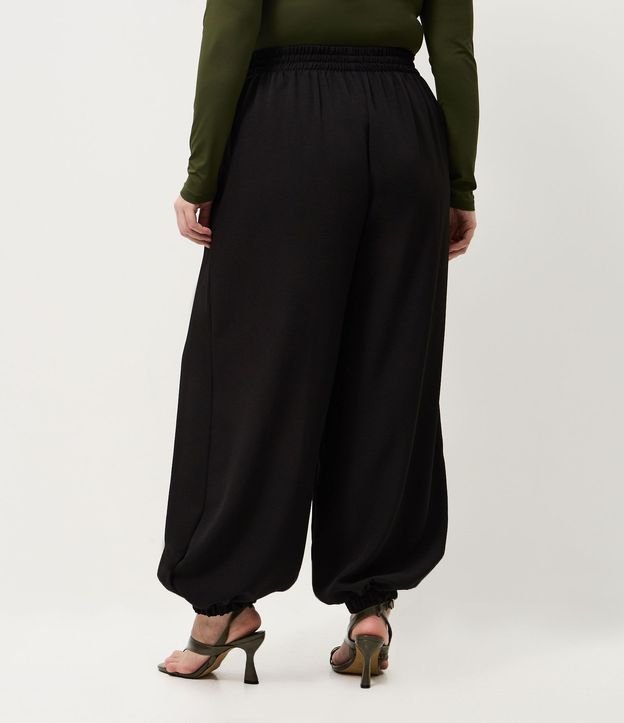 Pantalón Aladim en Crepé Curve & Plus Size 4