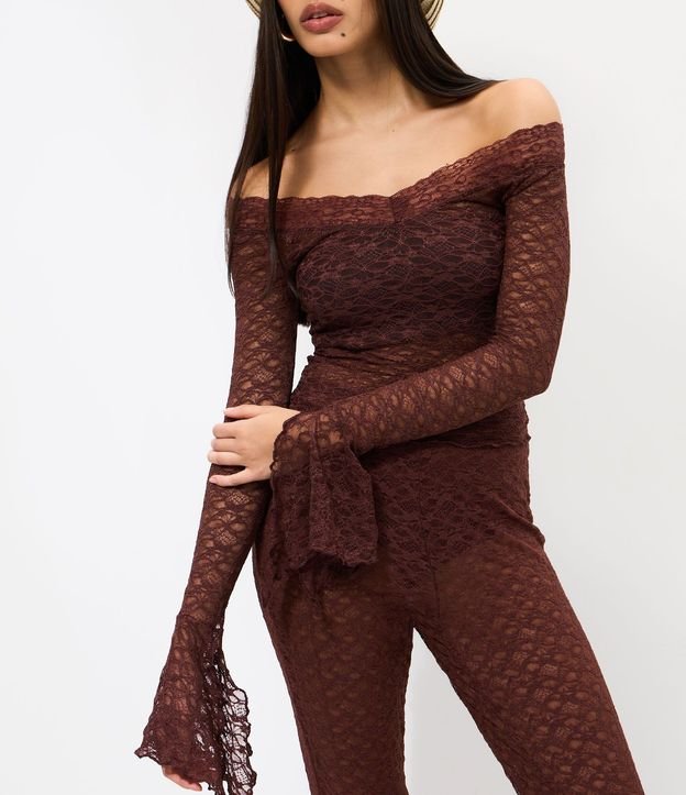 Blusa Manga Flare en Encaje con Escote Hombro a Hombro 3