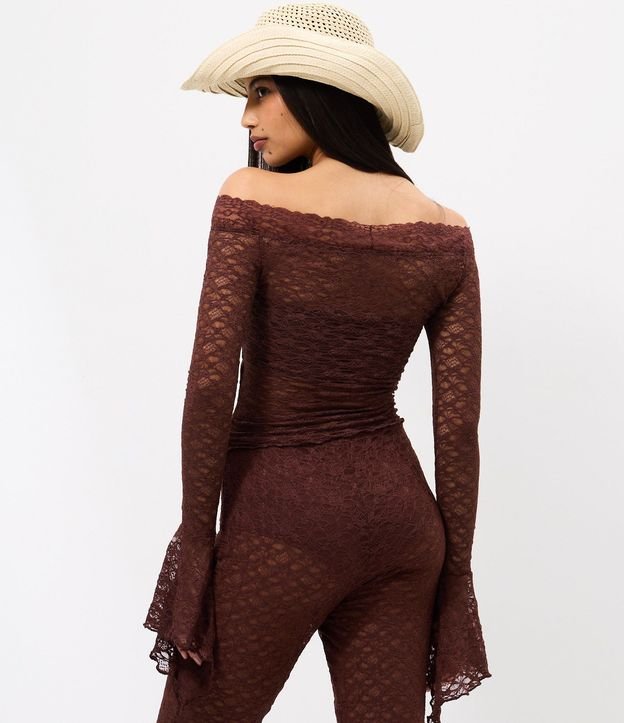 Blusa Manga Flare en Encaje con Escote Hombro a Hombro 4