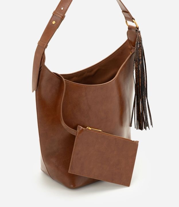 Bolsa Bucket Grande en PU con Detalle de Borla
