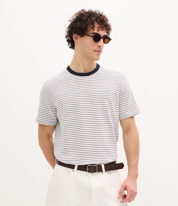 Remera en Algodón Rayada con Perforaciones