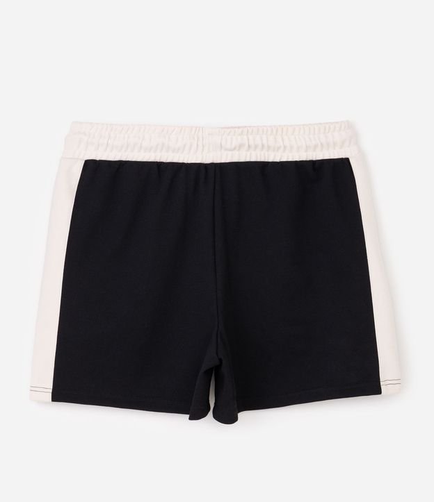 Bermuda Deportiva Dry con Cintura Contrastante 6