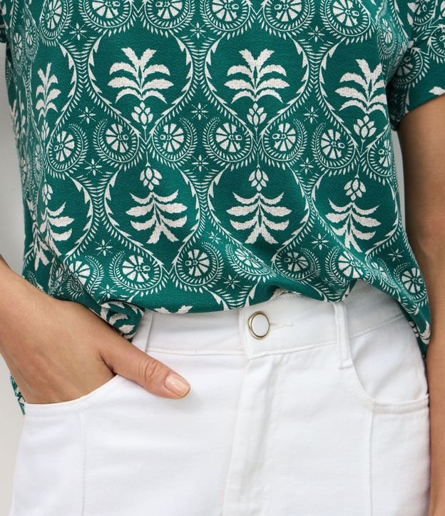 Blusa Recta en Viscolycra con Estampa Abstracta 4