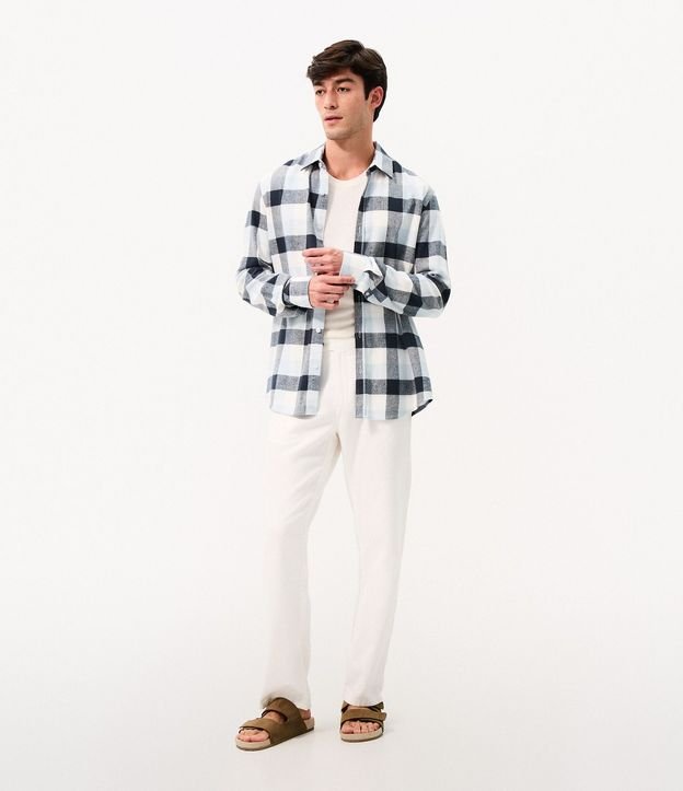 Camisa Comfort en Algodón con Estampado de Cuadros y Mangas Largas 2
