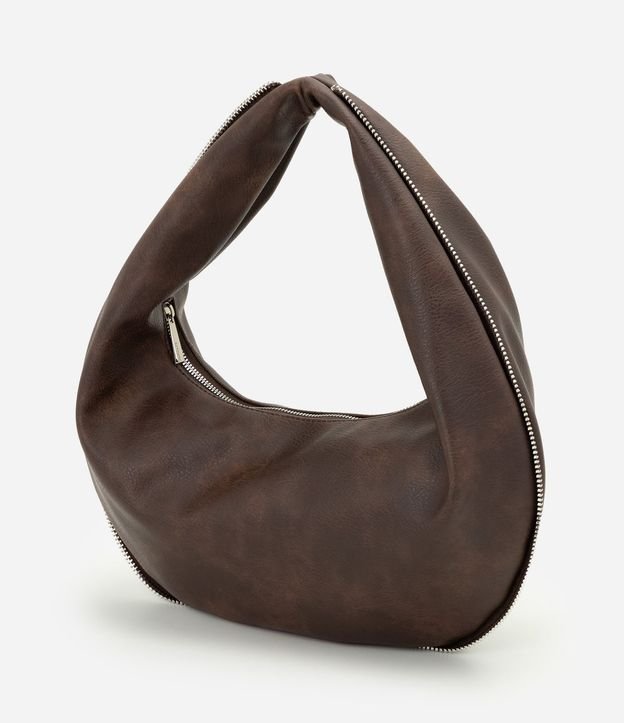 Bolsa Baguette Mediana en PU con Formato Curvo 3