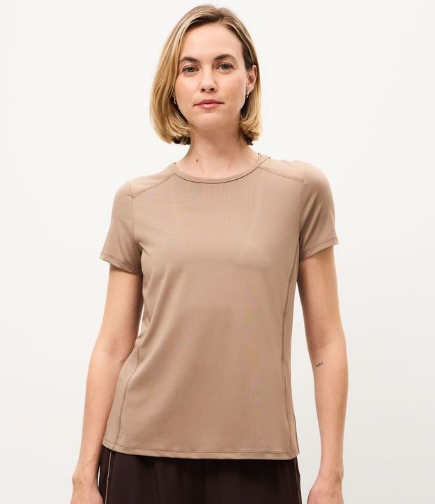 Remera en Microfibra con Escote en la Espalda