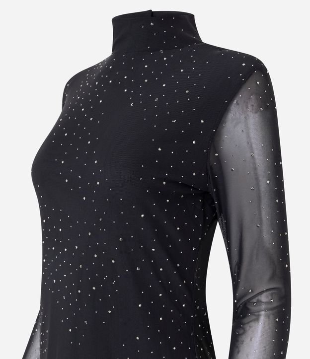 Vestido Corto en Tule con Brillos y Abertura en la Espalda 6