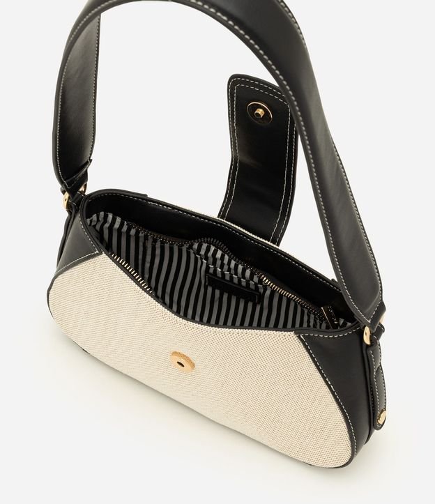 Cartera Baguette Pequeña con Asa Larga 4
