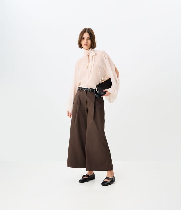 Pantalón Pantacourt Sastrería con Cinturón