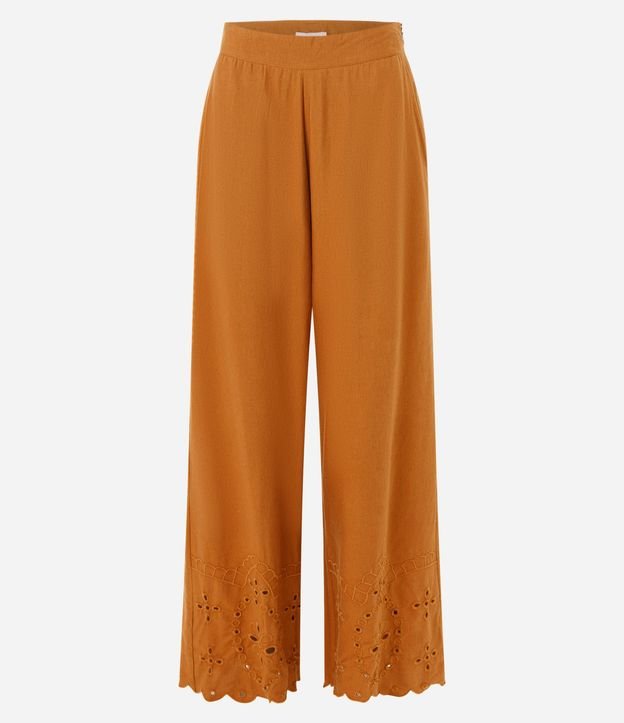 Pantalón Pantacourt en Laise con Bordado Cutout en el Bajo 6