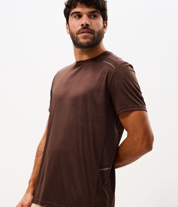 Remera Deportiva Regular con Tecnologia Dry 3