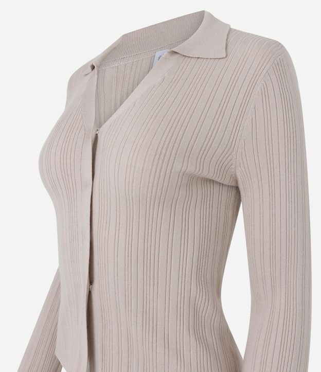 Blusa Polo en Viscosa Acanalada con Botones 2