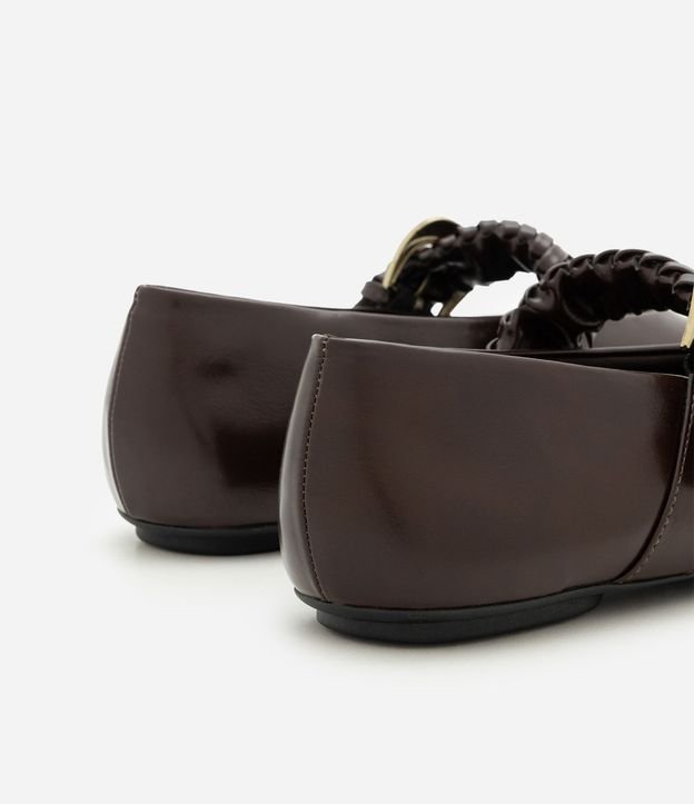 Zapatilla en PU con Tira de Trenza Ajustable 3