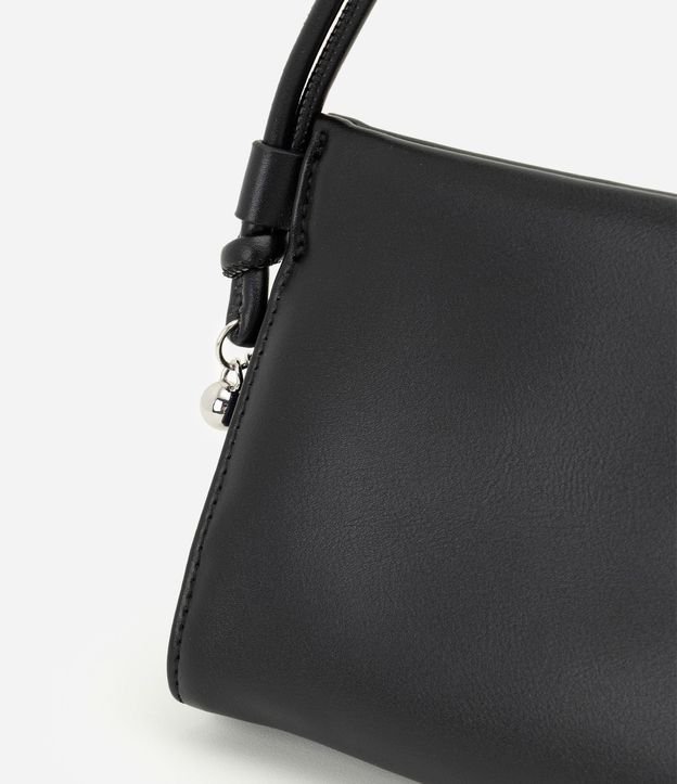 Bolsa Bowling Pequeña en PU con Estructura Maleable 6