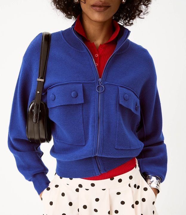 Campera Regular en Punto Pesado con Bolsillos Delanteros 2