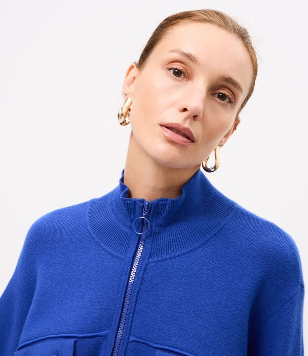 Campera Regular en Punto Pesado con Bolsillos Delanteros 5