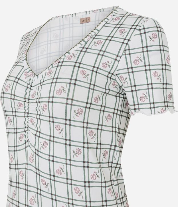 Pijama Largo en Peach Touch con Estampa de Cuadros y Flores 6