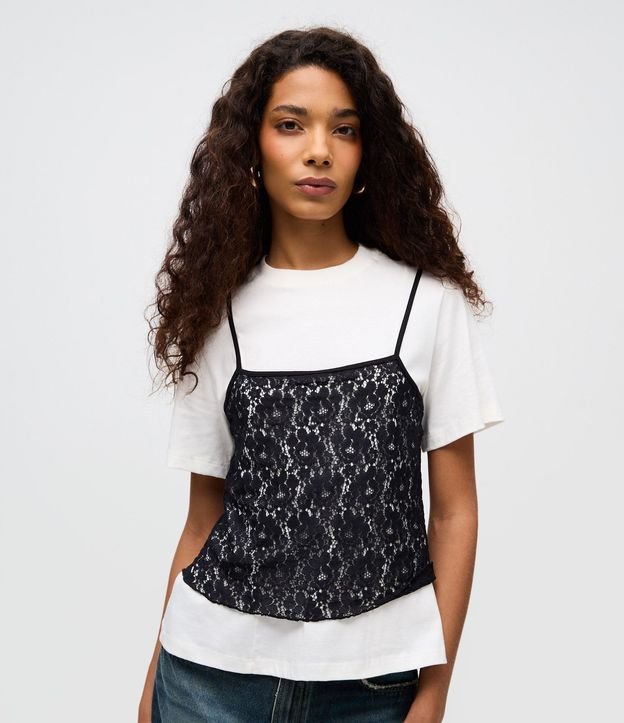 Blusa en Algodón con Musculosa de Encaje Sobrepuesta