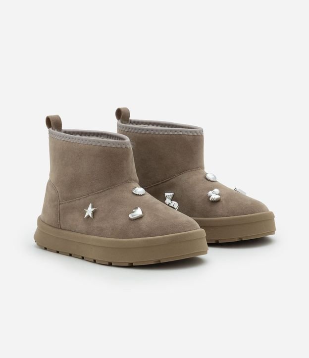 Bota Infantil Comfy con Pins Decorativos y Pelitos – Talle 28 a 34