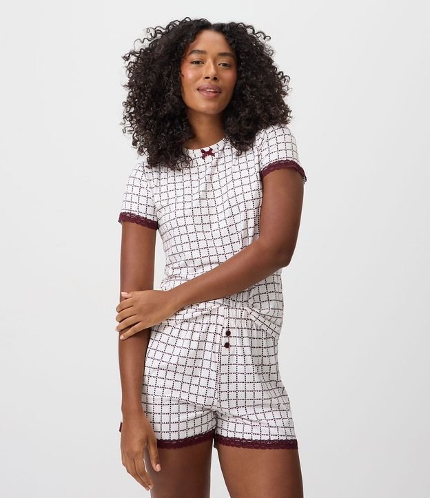 Short de Pijama en Peach Touch con Estampado Geométrico y Corazones