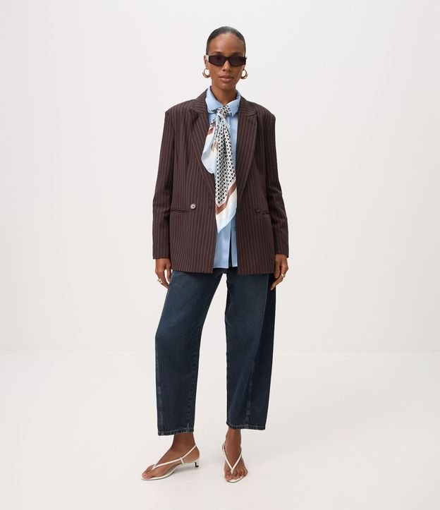 Blazer Oversized Raya de Tiza con Cuello Solapa 2