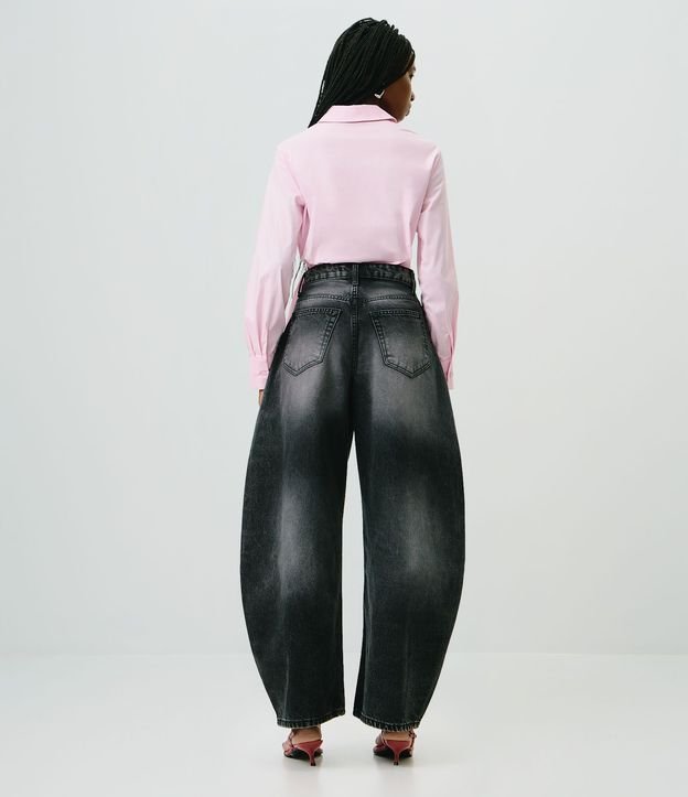 Pantalón Barrel Jeans con Cintura Alta y Lavado Desteñido 4