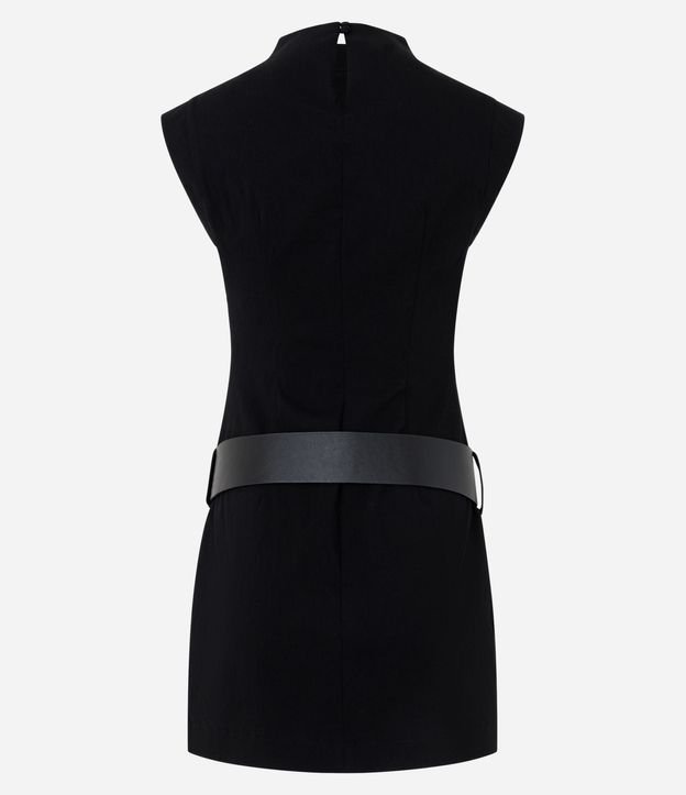 Vestido Corto en Bengalina con Cinturón y Modelo Justo 6