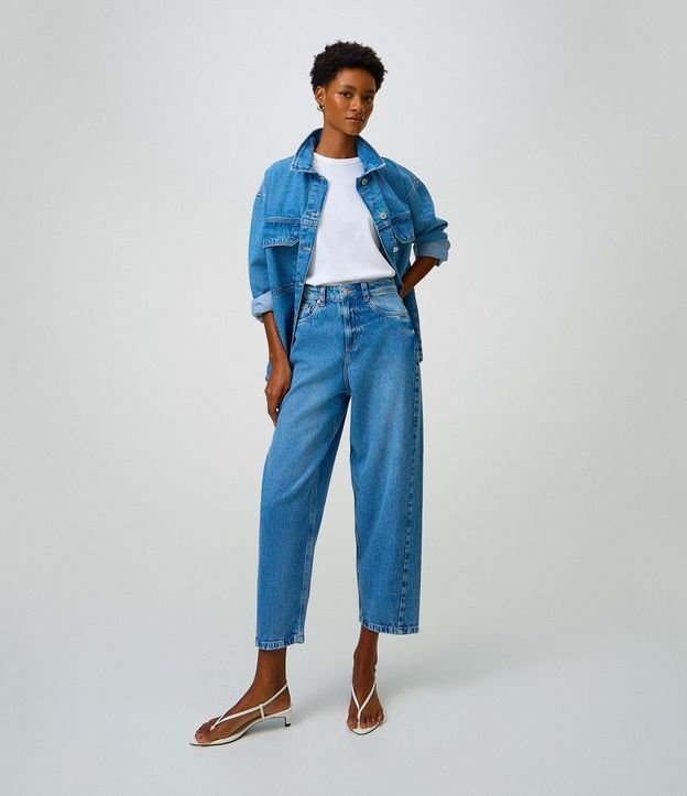 Pantalón Carrot en Jeans con Cintura Alta