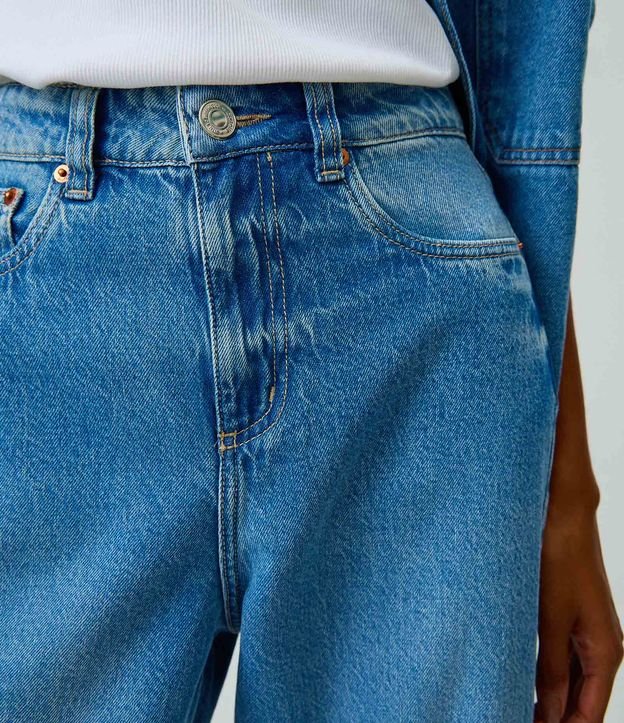Pantalón Carrot en Jeans con Cintura Alta 4