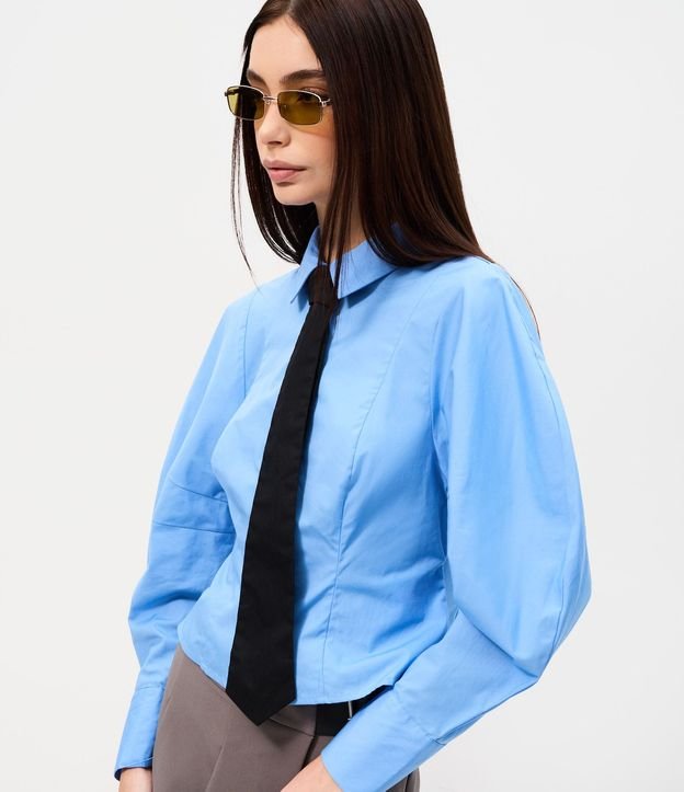 Camisa en Tricolina con Gravata y Mangas Abullonadas 5