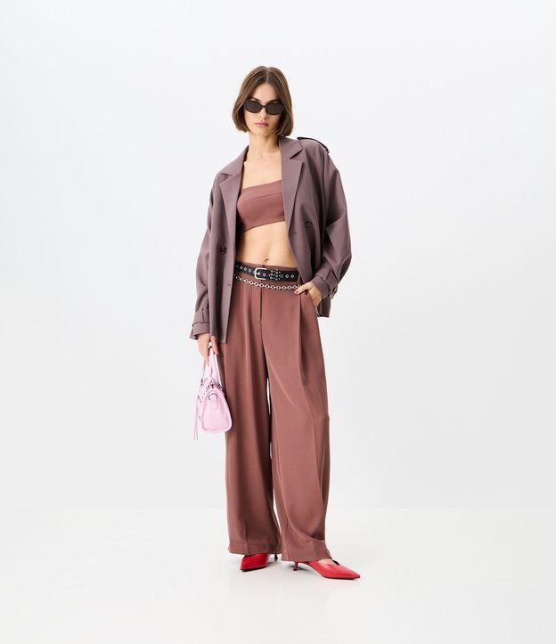Pantalón Wide Leg Sastrería con Cinturón y Detalle de Cadena