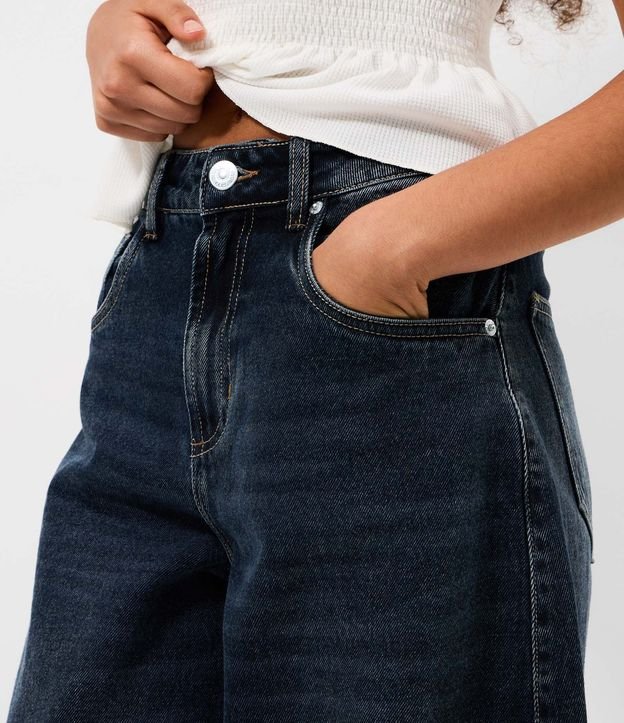 Pantalón Barrel en Jeans con Recorte Lateral 3