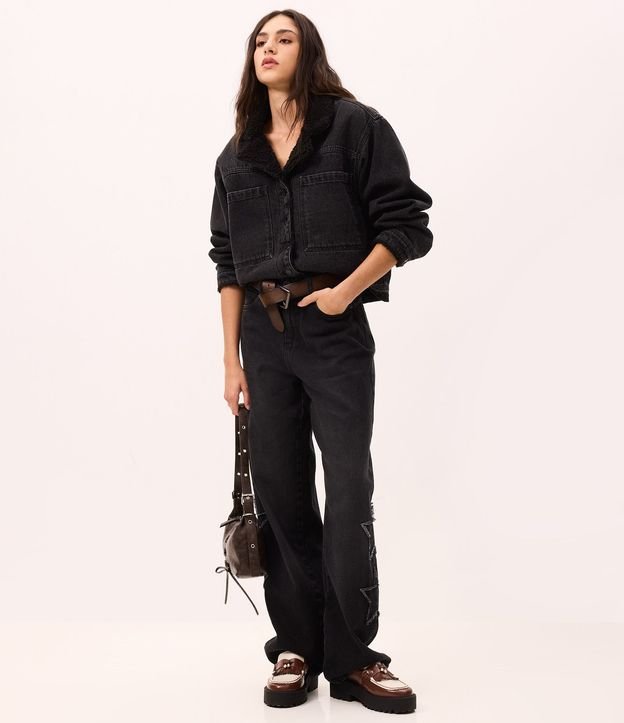 Pantalón Baggy en Jeans con Recortes de Estrellas y Cintura Mediana 2