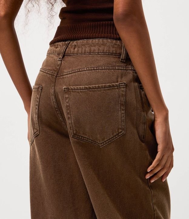Pantalón Baggy en Jeans con Cintura Mediana y Pañuelo Decorativo 4