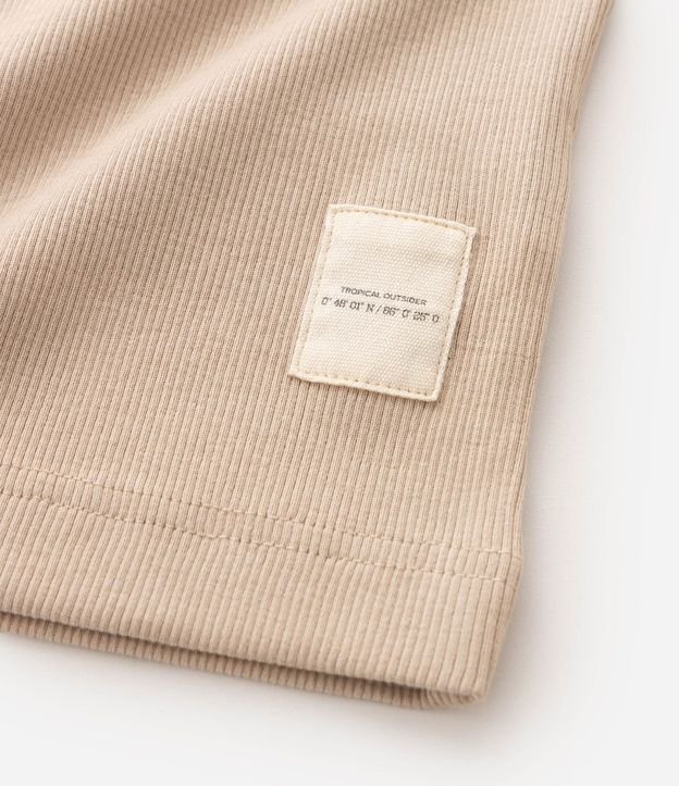 Remera Regular Infantil en Algodón con Cuello Henley – Talle 5 a 14 años 5