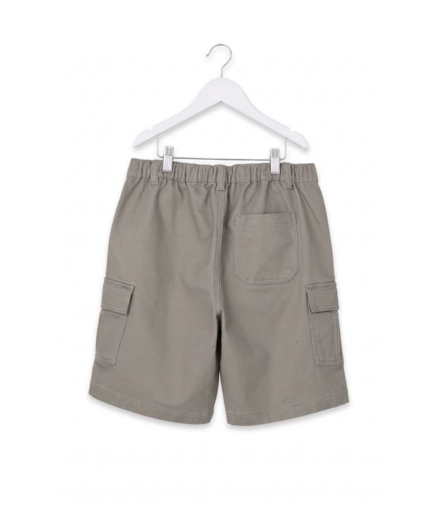 Bermuda Infantil en Sarga Liso con Bolsillos Cargo - Talle 5 a 14 años 5