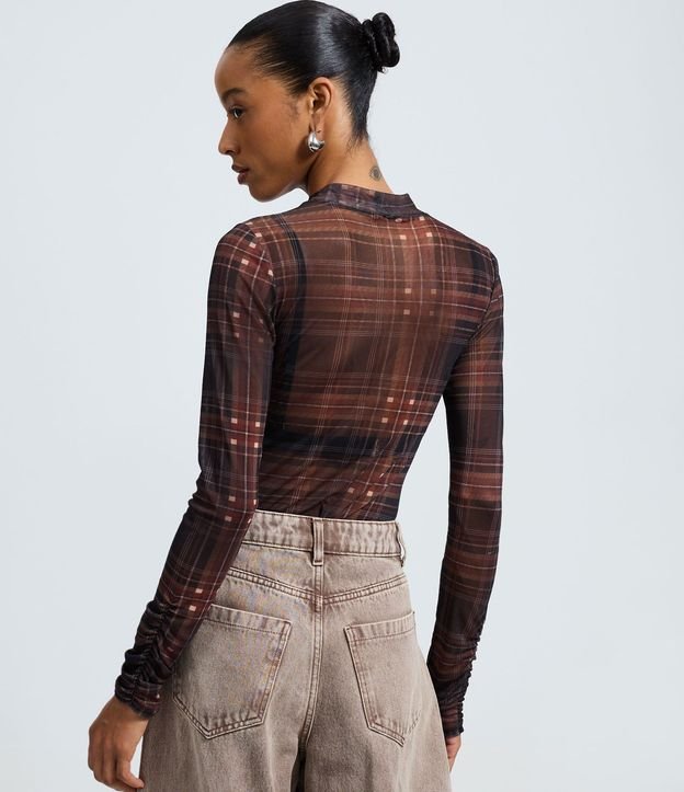 Blusa en Tule de Cuadros con Mangas Drapeadas 4