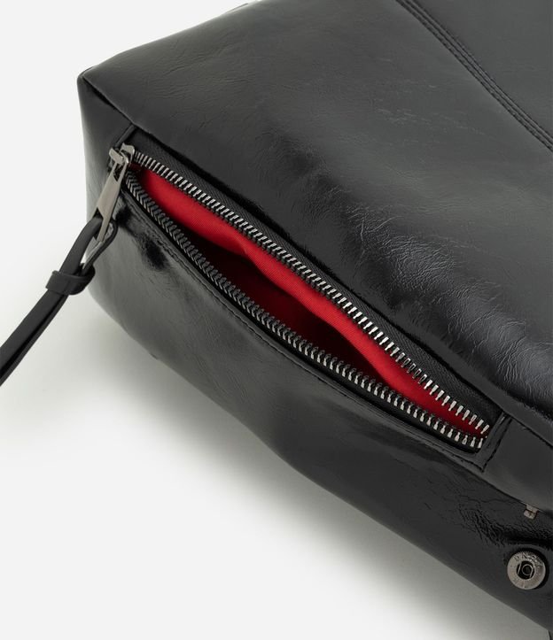 Mochila en PU con Forro Interno Contrastante 7