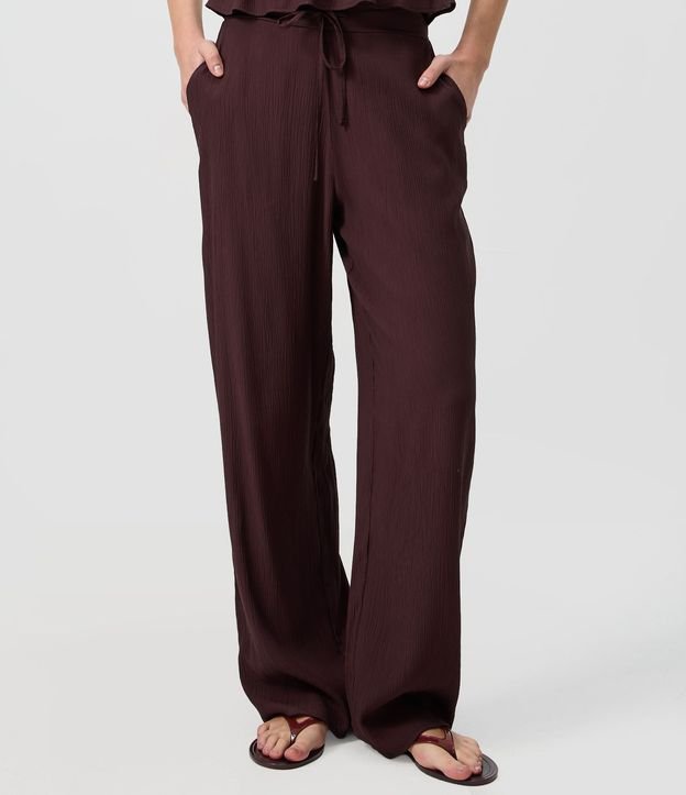 Pantalón Pantalona en Viscosa Texturizado con Lazo en la Cintura 2